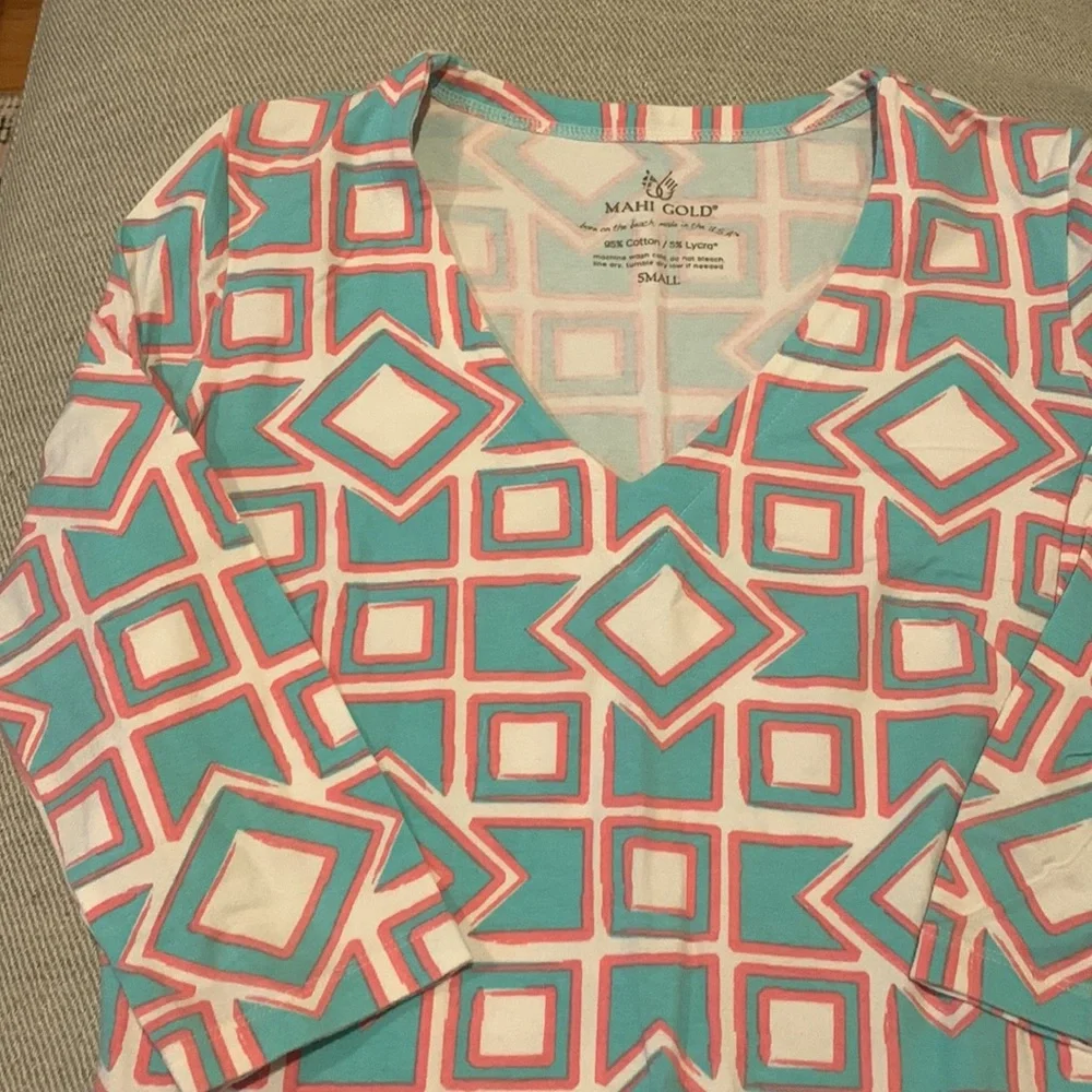 Mahi Gold 3/4 Length Dress — SIZE SMALL! - Picture 2 of 3